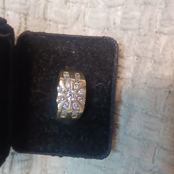Vintage Mens 14 Kt Diamond Ring - Picture 7 of 10